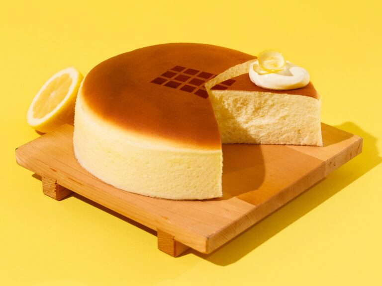 Fluffy Cloud Cheesecake