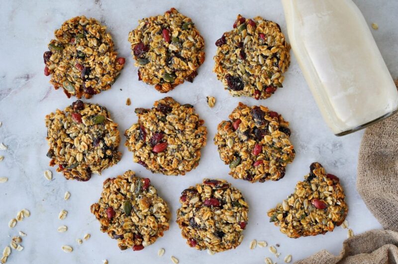 Healthy Banana Oatmeal Cookies 🍌🍪