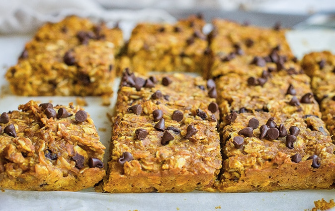 Peanut Butter & Pumpkin Chocolate Chip Oat Bars