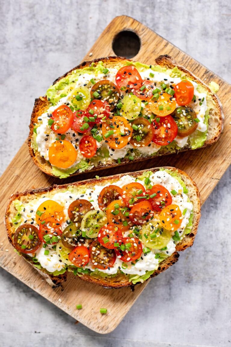 Avocado Cottage Cheese Bites: A Delightful and Healthy Snack
