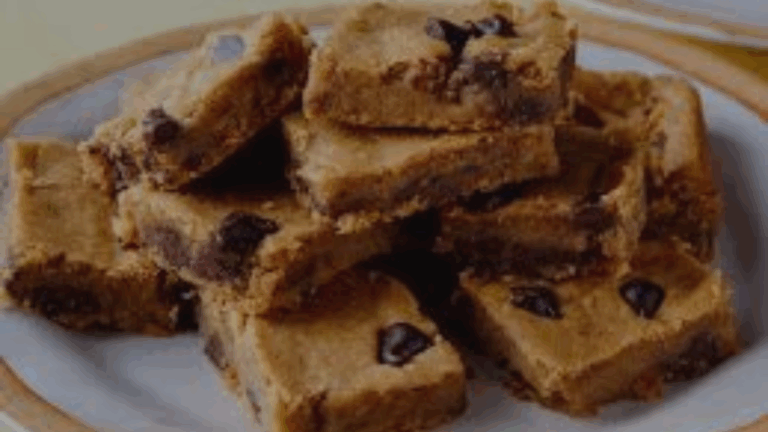 Viral Chickpea Blondies Recipe