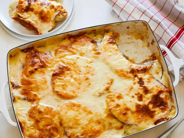Scalloped Potatoes and Ham: A Quick and Comforting Pressure Cooker Classic