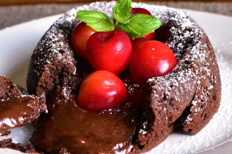 Mexican Chocolate Lava Cake: A Decadent Pressure Cooker Dessert