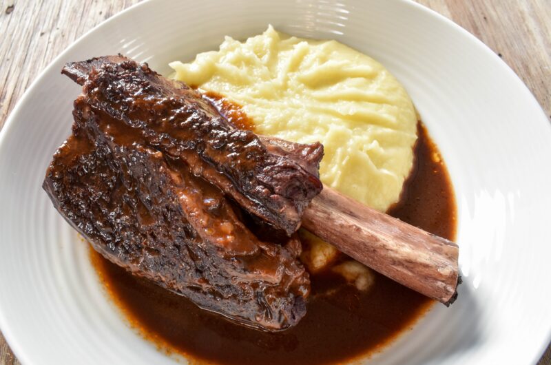 Italian Braised Short Ribs (Slow Cooker Recipe)