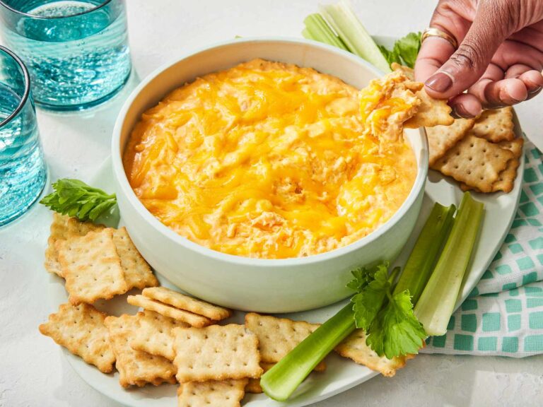 Chips and Buffalo Chicken Dip: A Quick and Spicy Pressure Cooker Appetizer