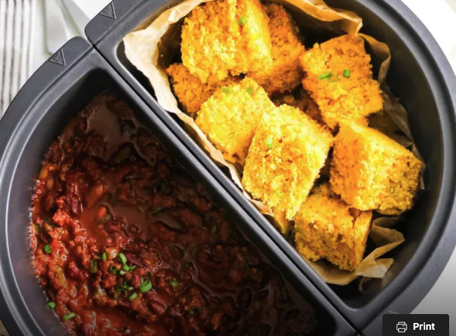 A Perfect Pair: Beef Chili with Super Moist Cornbread in the Crock-Pot Multi-Cooker