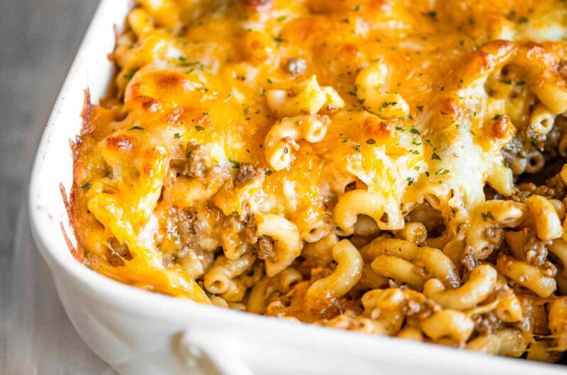 Cheeseburger Pasta: A Savory Slow Cooker Delight
