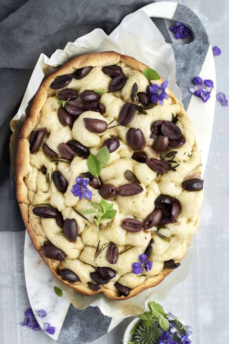 Focaccia Bread: An Easy Slow Cooker Side Dish