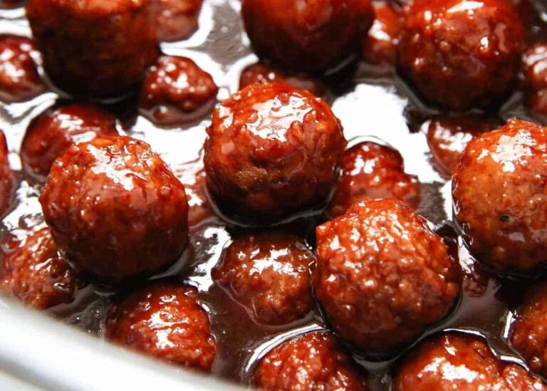 Slow Cooker BBQ Meatballs: A Simple and Flavorful Appetizer