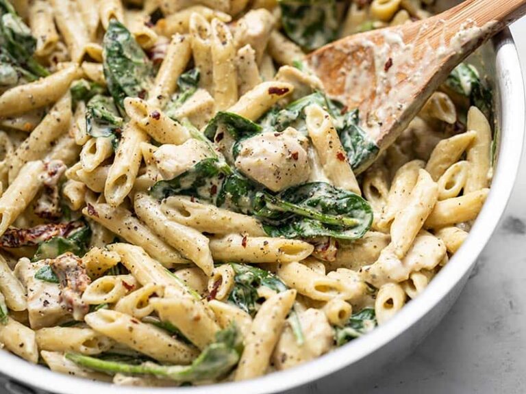 Creamy Pesto Pasta: A Quick and Delicious Weeknight Dinner