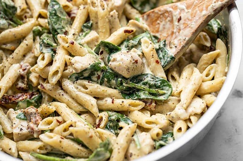 Creamy Pesto Pasta: A Quick and Delicious Weeknight Dinner